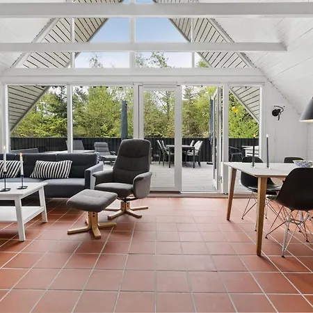 Casa de Férias Lillesol - 400m From The Sea By Interhome